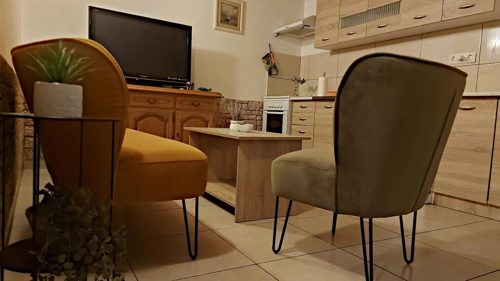 Holiday House Letizia Premantura 0*,